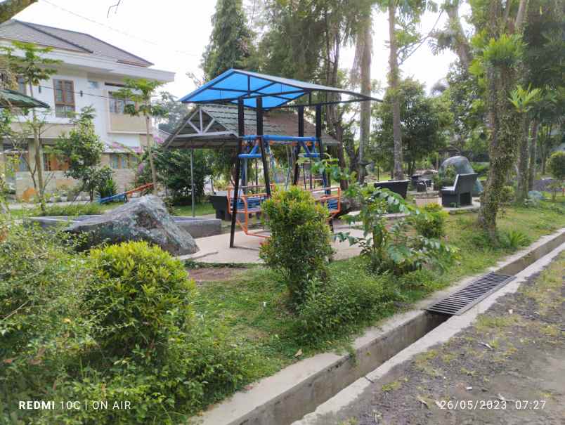 dijual rumah jl raya samarang garut