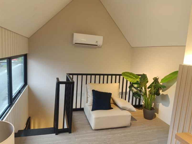 dijual rumah jl taman alfa indah joglo