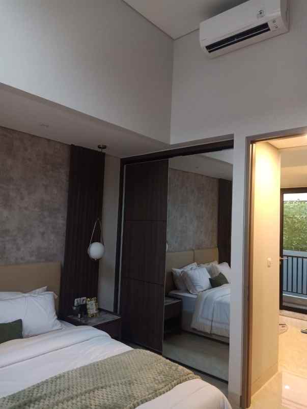 dijual rumah jl taman alfa indah joglo