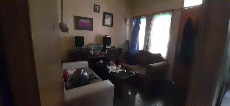 dijual rumah jl tanjung sari antapani