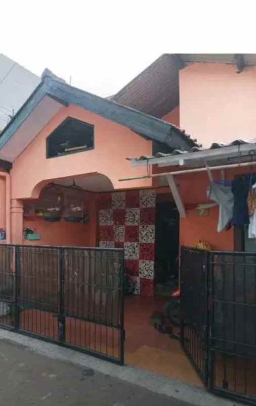 dijual rumah jl tanjungsari antapani