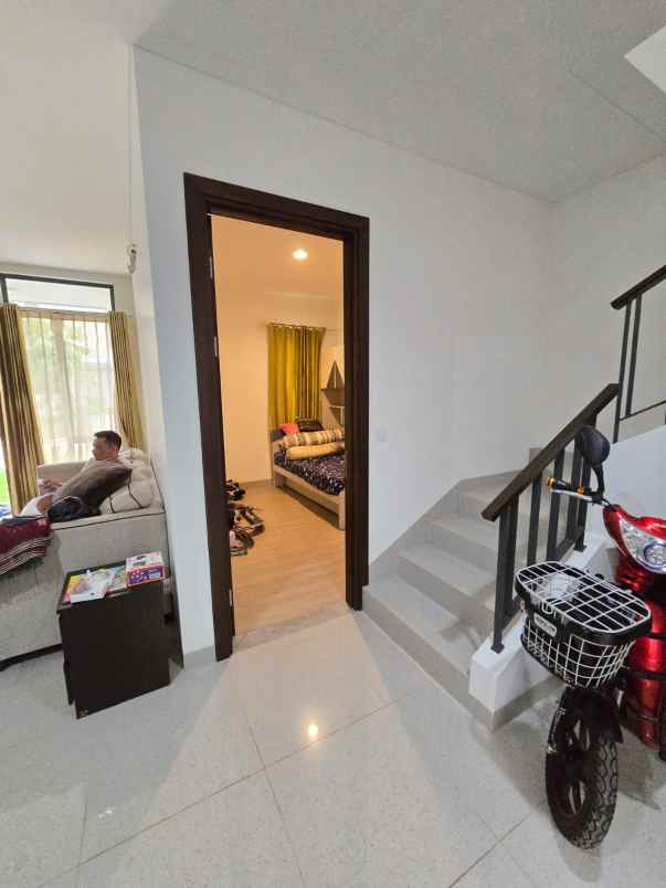 dijual rumah jl ters buahbatu