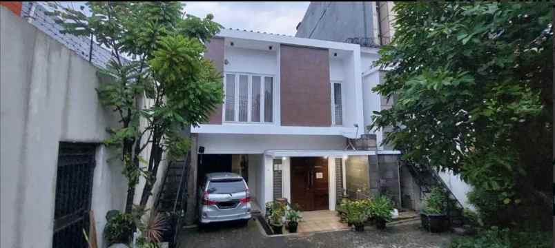 dijual rumah jl wijaya kebayoran baru