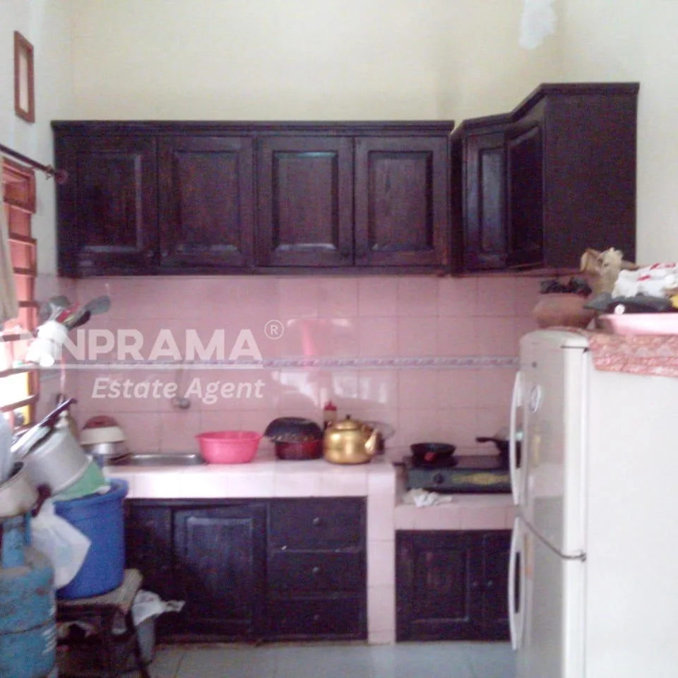 dijual rumah jln raya sawangan depok