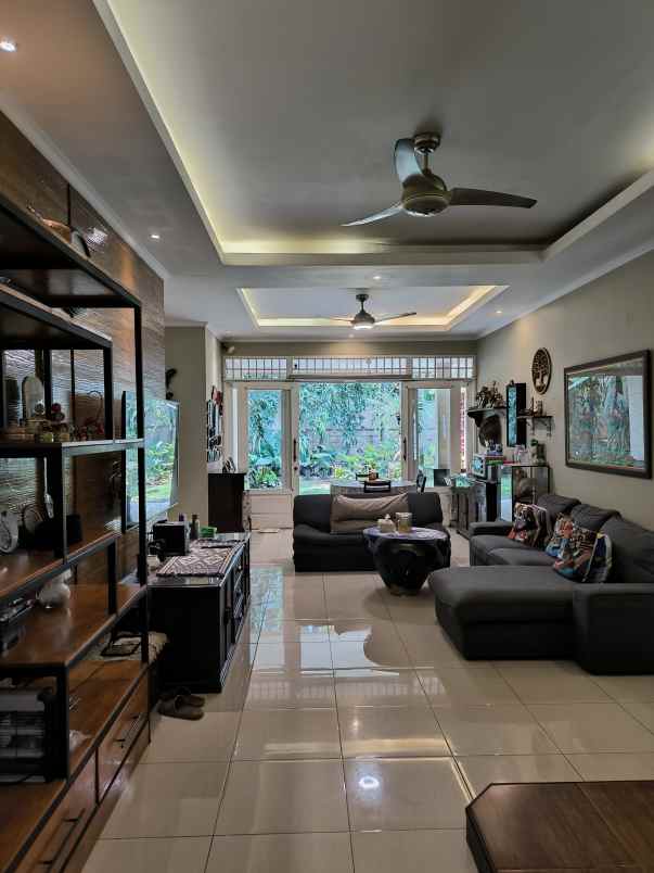 dijual rumah jurangmangu barat