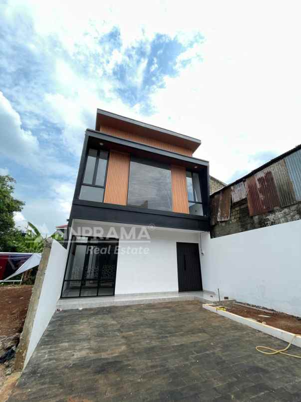 dijual rumah kahfi 1