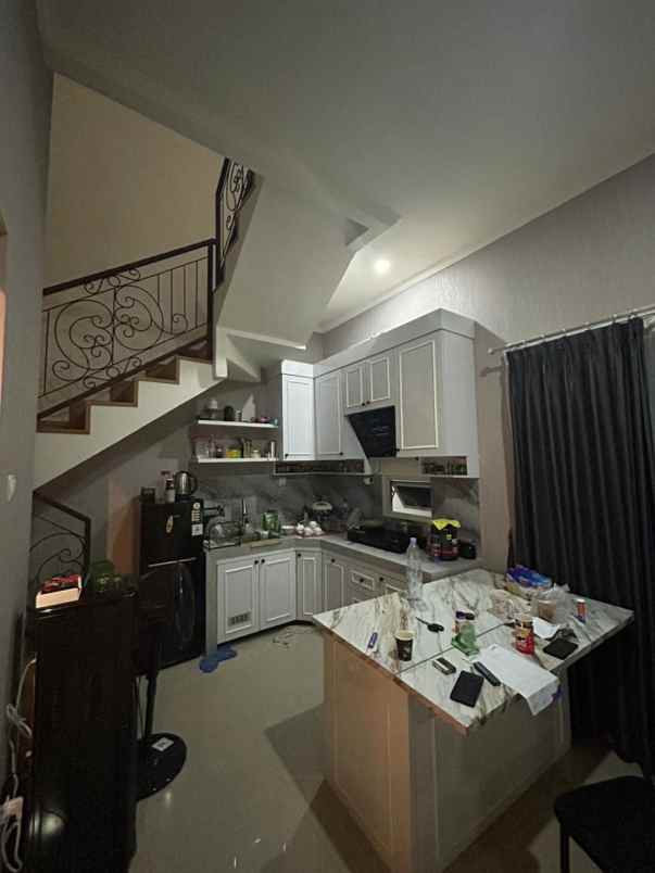 dijual rumah kalibaru cilodong depok