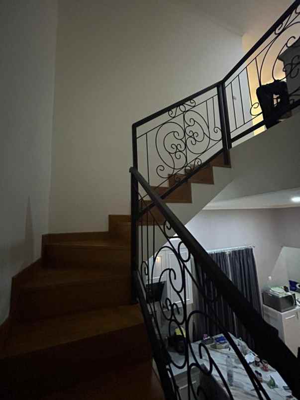 dijual rumah kalibaru cilodong depok