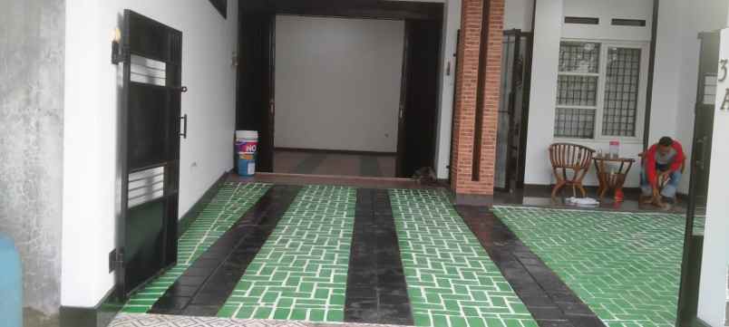 dijual rumah kalipancur