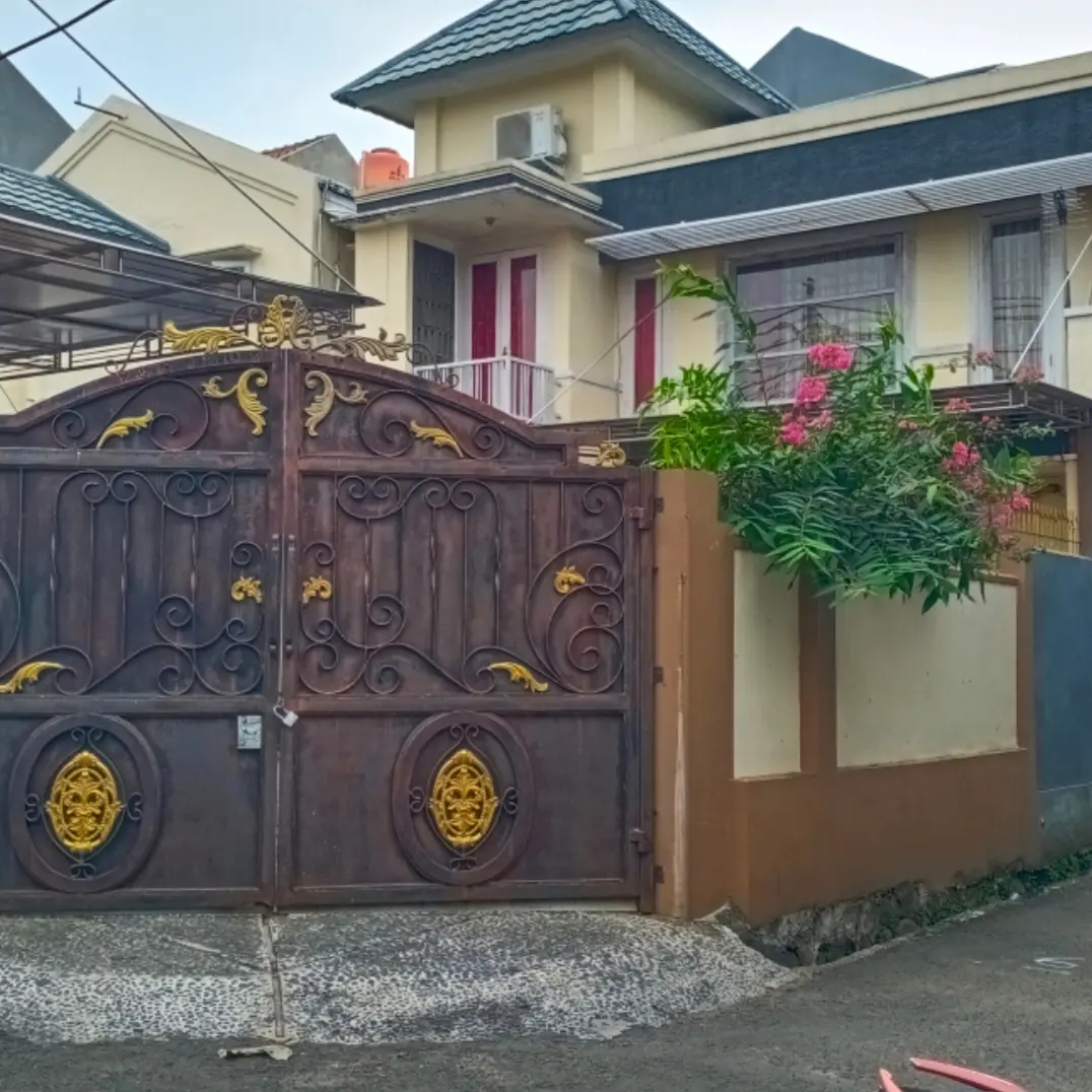 dijual rumah kalisari