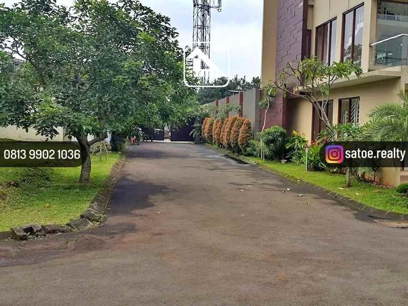 dijual rumah karang tengah lebak bulus