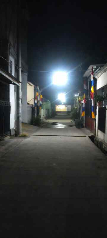 dijual rumah kavling teluk pucung