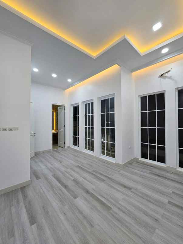 dijual rumah kayu mas pulo gadung