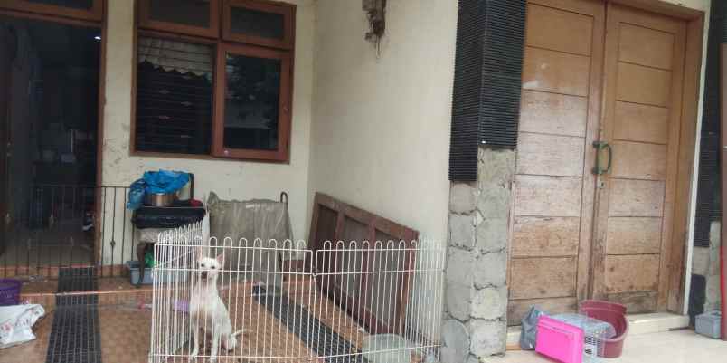 dijual rumah kayu putih pulogadung