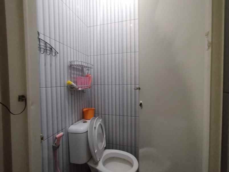 dijual rumah kayugede