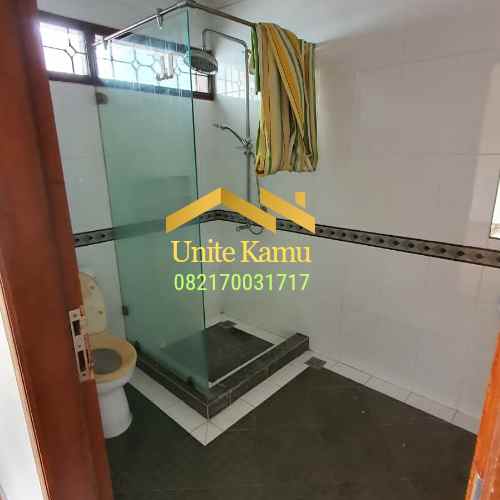 dijual rumah kebayoran lama jaksel