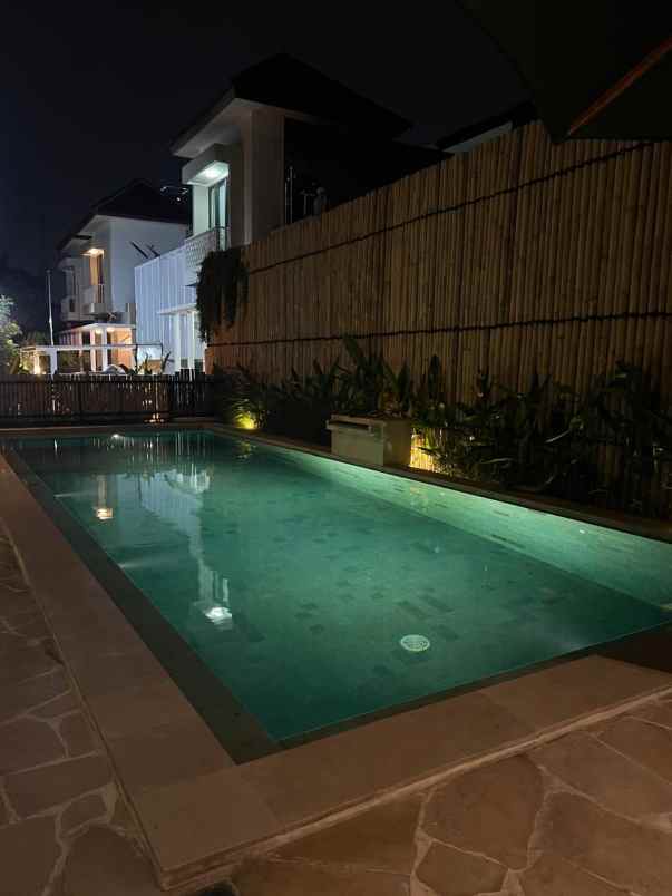 dijual rumah kebayoran symphony bintaro