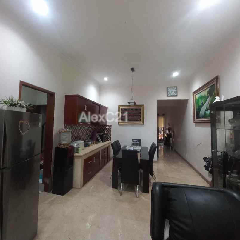 dijual rumah kebon jeruk sukabumi utara