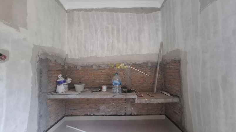 dijual rumah kebondalem kec prambanan