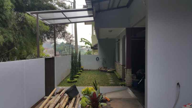 dijual rumah kel pasirkaliki kec cimahi