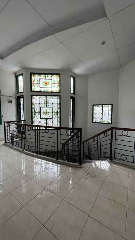 dijual rumah kelapa gading