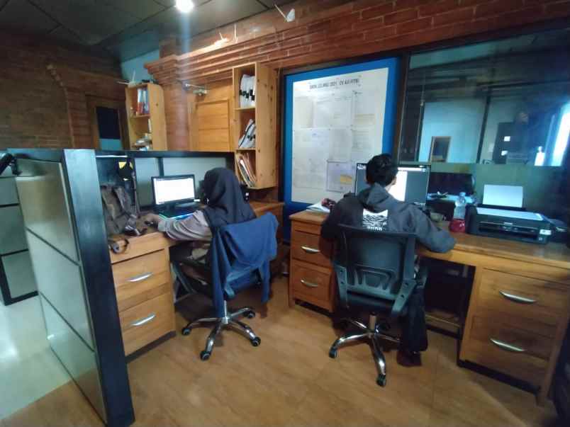 dijual rumah kelurahan wedomartani