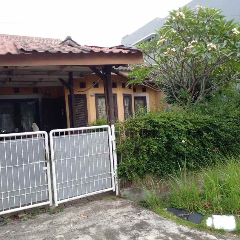 dijual rumah kemang