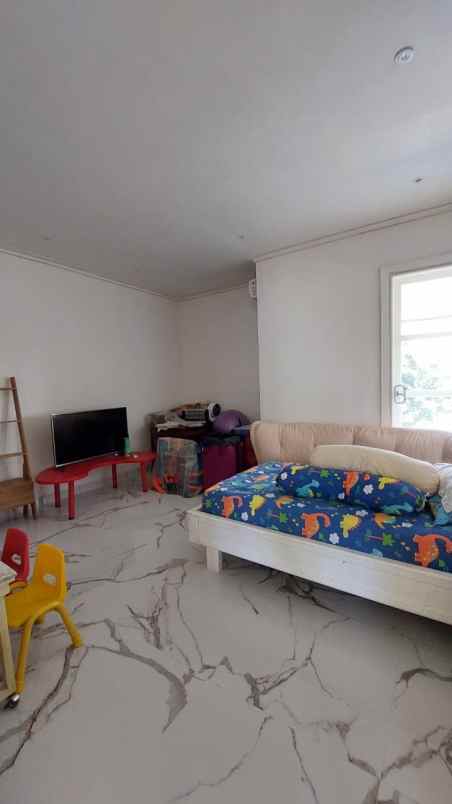 dijual rumah kertajaya indah