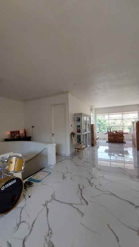 dijual rumah kertajaya indah