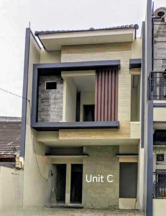 dijual rumah klampis anom