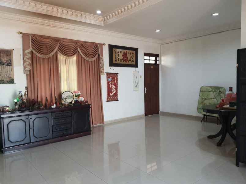 dijual rumah komp citra garden