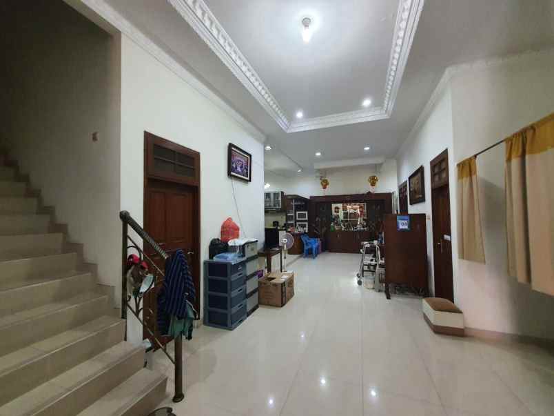 dijual rumah komp citra garden