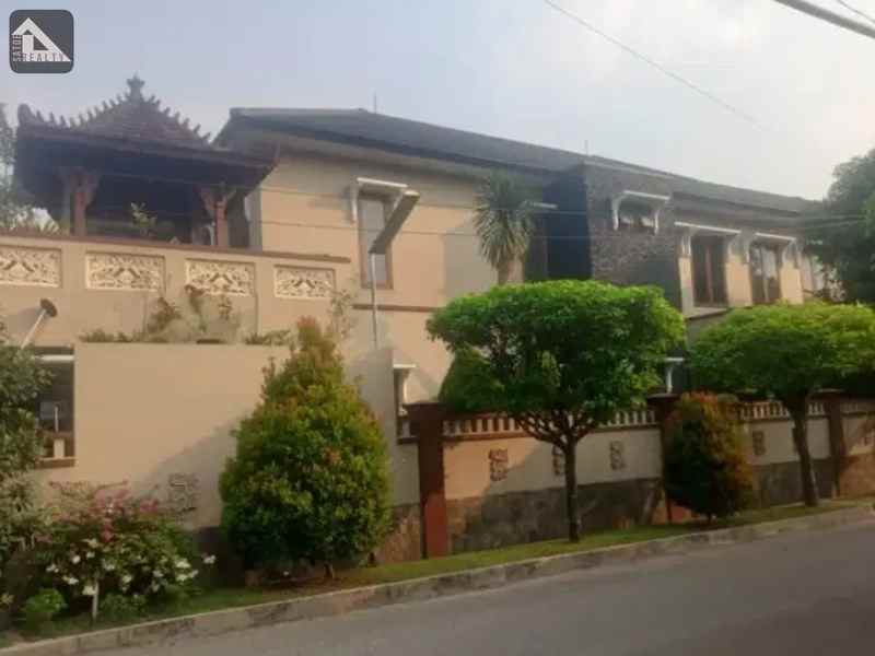 dijual rumah komp ligamas pancoran