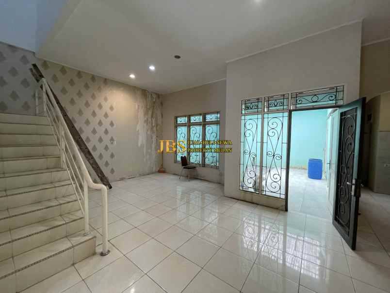 dijual rumah komplek citra wisata blok xii