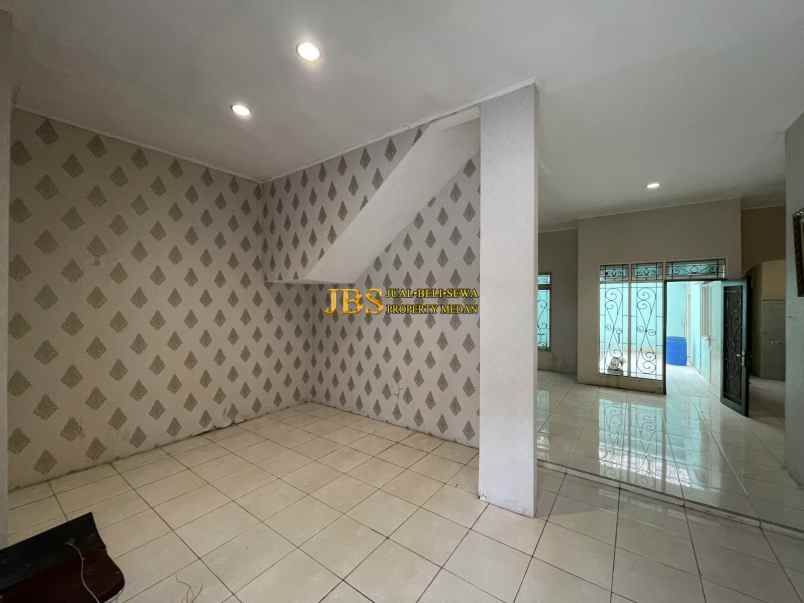 dijual rumah komplek citra wisata blok xii