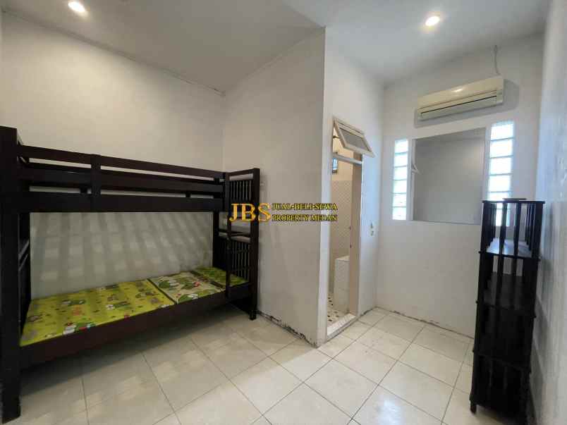 dijual rumah komplek citra wisata blok xii