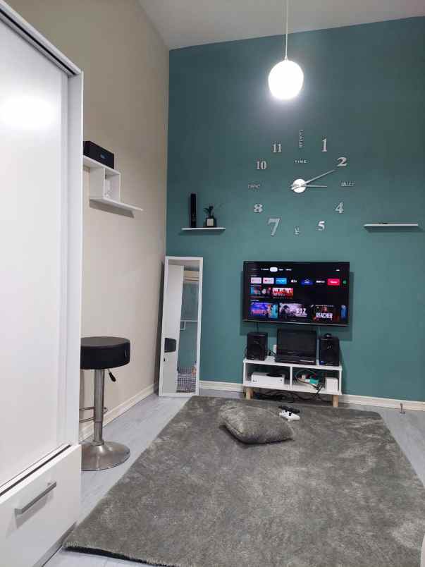 dijual rumah komplek hii kelapa gading