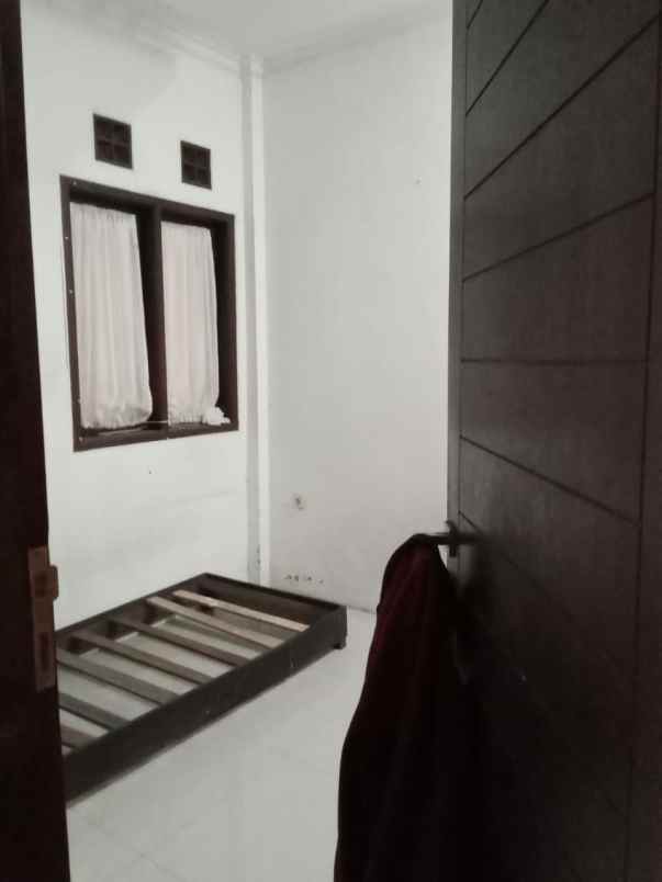 dijual rumah komplek kalijati antapani