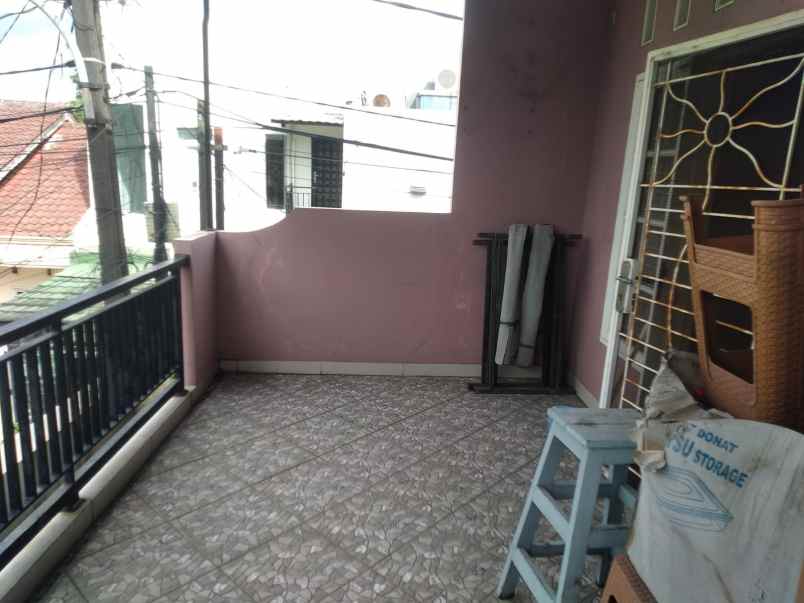 dijual rumah komplek pepabri