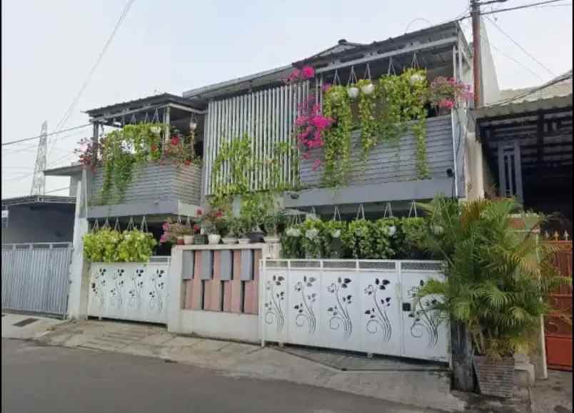 dijual rumah komplek pondok bmabu duren
