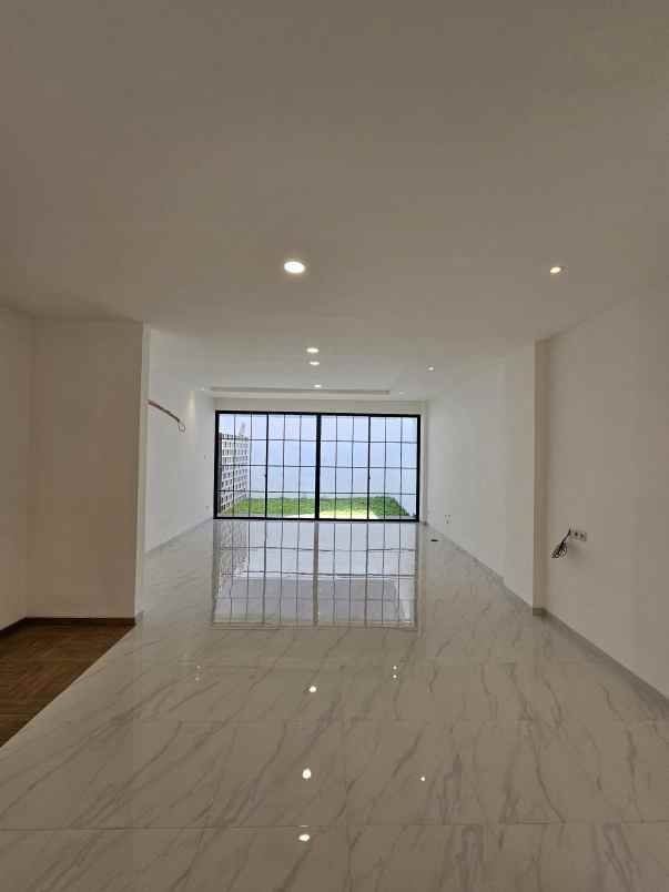 dijual rumah komplek puri bintaro