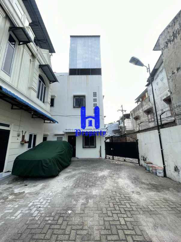 dijual rumah komplek sentosa village