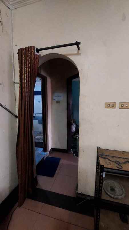 dijual rumah kota bambu utara