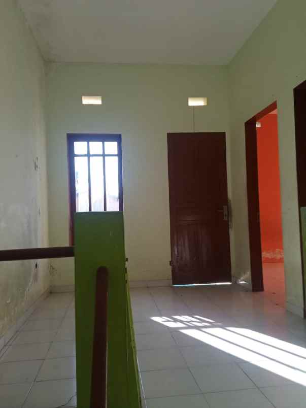 dijual rumah kota batu