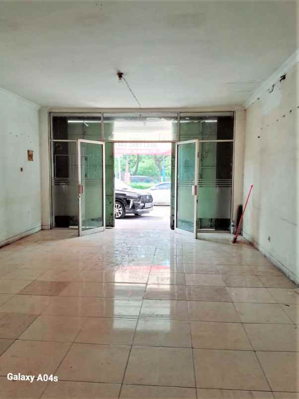 dijual rumah kota harapan indah bekasi