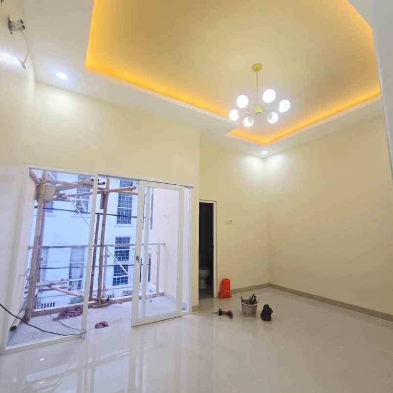 dijual rumah kota harapan indah bekasi