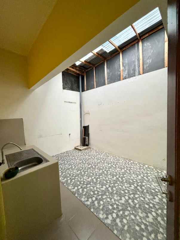 dijual rumah lokasi perumahan wagir malang