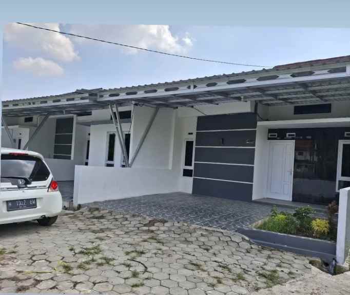 dijual rumah mangunharjo