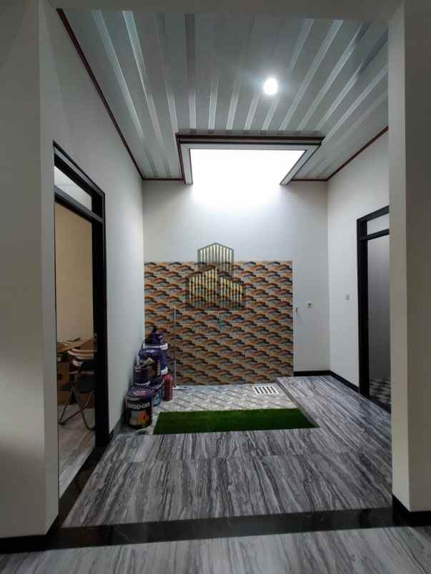 dijual rumah manyaran