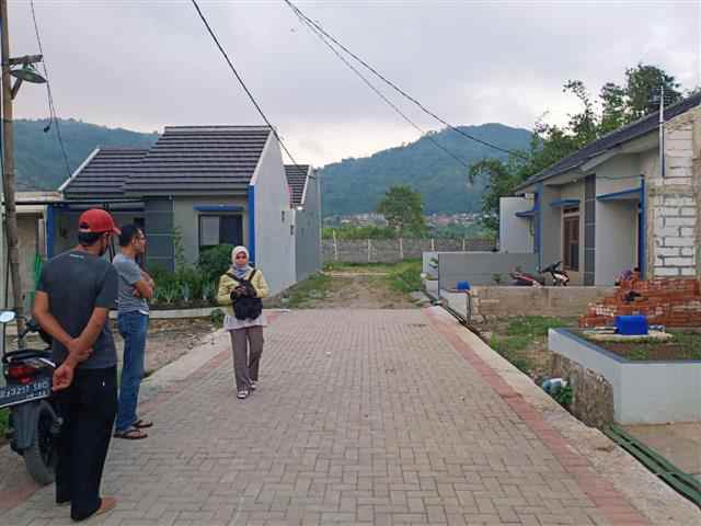 dijual rumah margaasih